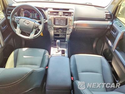 Zdjęcie 8 z 13 samochodu: 2019 TOYOTA 4RUNNER SR5 PREMIUM VIN:JTEZU5JR3K5203133 - miniatura