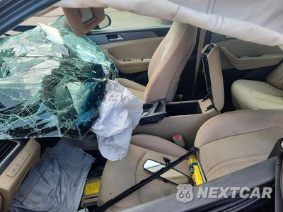 Zdjęcie 7 z 12 samochodu: 2015 HYUNDAI SONATA SE VIN:5NPE24AF4FH177723 - miniatura