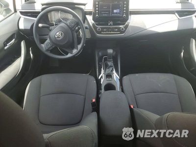 Zdjęcie 8 z 12 samochodu: 2020 TOYOTA COROLLA LE VIN:5YFEPRAEXLP041388 - miniatura