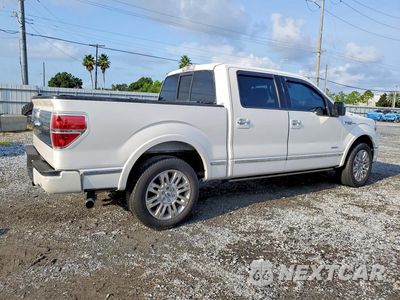 Trzecie zdjęcie samochodu z tyłu: 2013 FORD F150 SUPERCREW VIN:1FTFW1CT4DFB42214 - miniatura