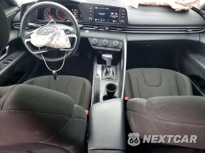 Zdjęcie 8 z 12 samochodu: 2022 HYUNDAI ELANTRA SEL VIN:KMHLM4AG1NU294086 - miniatura