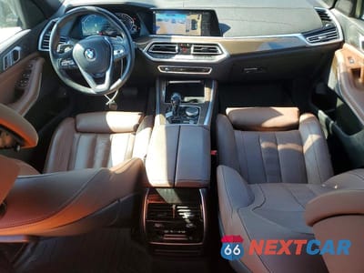 Zdjęcie 8 z 13 samochodu: 2021 BMW X5 XDRIVE45E VIN:5UXTA6C03M9H62962 - miniatura