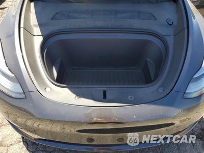 Zdjęcie 12 z 13 samochodu: 2025 TESLA MODEL Y VIN:7SAYGDED9SF254315 - miniatura