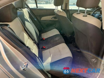 Zdjęcie 10 z 12 samochodu: 2016 CHEVROLET CRUZE LIMITED LS VIN:1G1PC5SG1G7200585 - miniatura