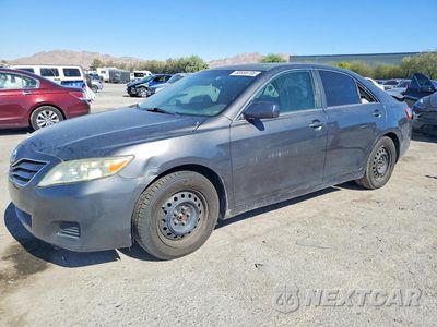 2010 TOYOTA CAMRY LE 4T4BF3EK2AR023682 - główne zdjęcie licytacji z USA - miniatura