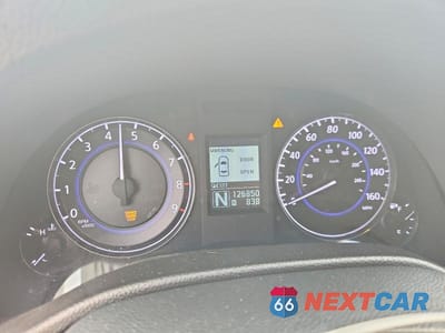 Zdjęcie 9 z 12 samochodu: 2015 INFINITI Q40 BASE VIN:JN1CV6AR8FM523821 - miniatura