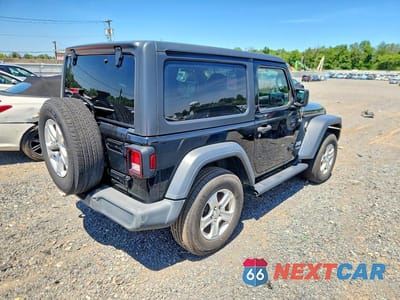 Trzecie zdjęcie samochodu z tyłu: 2018 JEEP WRANGLER SPORT VIN:1C4GJXAG6JW277802 - miniatura