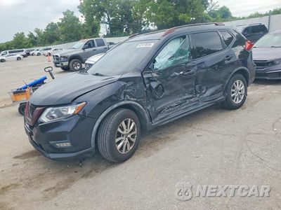 2017 NISSAN ROGUE SV KNMAT2MV8HP585121 - główne zdjęcie licytacji z USA - miniatura