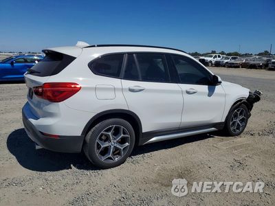 Trzecie zdjęcie samochodu z tyłu: 2017 BMW X1 SDRIVE28I VIN:WBXHU7C3XH5H37779 - miniatura