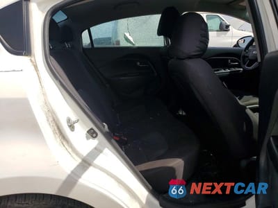 Zdjęcie 10 z 12 samochodu: 2016 KIA RIO LX VIN:KNADM4A31G6642771 - miniatura