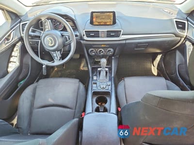 Zdjęcie 8 z 12 samochodu: 2017 MAZDA 3 SPORT VIN:3MZBN1U78HM107634 - miniatura