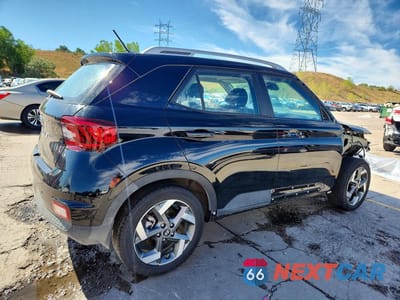 Trzecie zdjęcie samochodu z tyłu: 2025 HYUNDAI VENUE SEL VIN:KMHRC8A39SU346268 - miniatura
