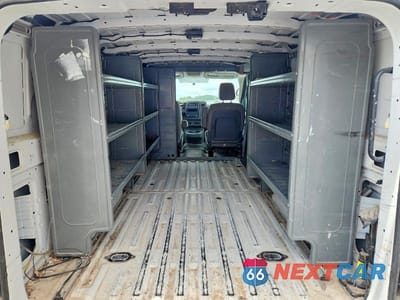 Zdjęcie 10 z 13 samochodu: 2018 NISSAN NV 2500 HD S VIN:1N6BF0KY7JN808048 - miniatura