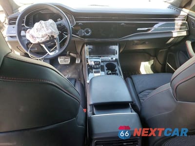 Zdjęcie 8 z 13 samochodu: 2021 AUDI RS Q8 VIN:WU1ARBF17MD005168 - miniatura