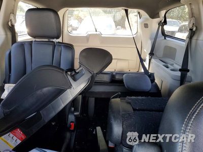Zdjęcie 10 z 13 samochodu: 2018 DODGE GRAND CARAVAN SXT VIN:2C4RDGCG0JR215673 - miniatura