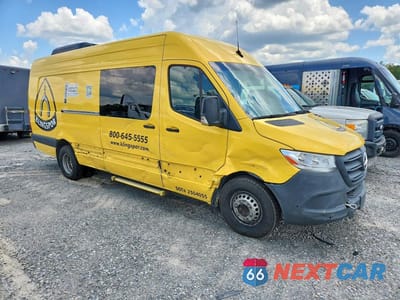 Czwarte zdjęcie samochodu z boku: 2024 MERCEDES-BENZ SPRINTER 3500 VIN:W1W8ND3Y4RT174523 - miniatura