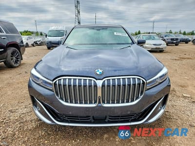 Piąte zdjęcie samochodu w środku: 2020 BMW 750 VIN:WBA7U2C02LGM26985 - miniatura