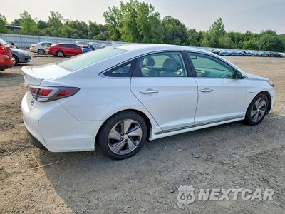 Trzecie zdjęcie samochodu z tyłu: 2016 HYUNDAI SONATA PLUG-IN HYBRID LIMITED VIN:KMHE54L29GA021523 - miniatura
