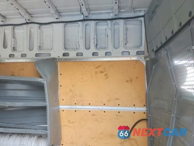 Zdjęcie 10 z 13 samochodu: 2021 NISSAN NV 2500 HD SV VIN:1N6BF0LY4MN808768 - miniatura