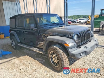 Czwarte zdjęcie samochodu z boku: 2019 JEEP WRANGLER UNLIMITED SPORT VIN:1C4HJXDN4KW554382 - miniatura