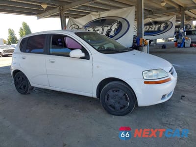 Czwarte zdjęcie samochodu z boku: 2006 CHEVROLET AVEO BASE VIN:KL1TD66686B674529 - miniatura