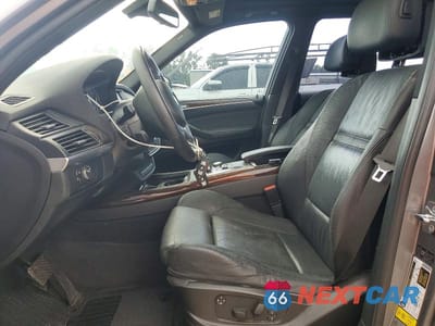 Zdjęcie 7 z 14 samochodu: 2009 BMW X5 XDRIVE30I VIN:5UXFE43539L274457 - miniatura