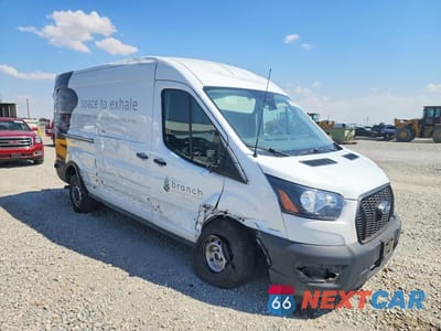 Czwarte zdjęcie samochodu z boku: 2023 FORD TRANSIT T-250 VIN:1FTBR1C89PKB95181 - miniatura