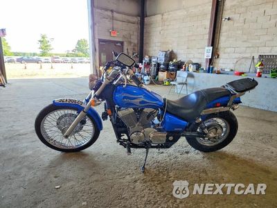 Trzecie zdjęcie samochodu z tyłu: 2008 HONDA VT750 C2F VIN:JH2RC53458M101296 - miniatura