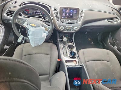 Zdjęcie 8 z 12 samochodu: 2020 CHEVROLET MALIBU LS VIN:1G1ZC5ST3LF085820 - miniatura
