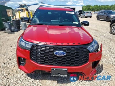 Piąte zdjęcie samochodu w środku: 2025 FORD EXPLORER ST-LINE VIN:1FMUK8KH8SGB82789 - miniatura