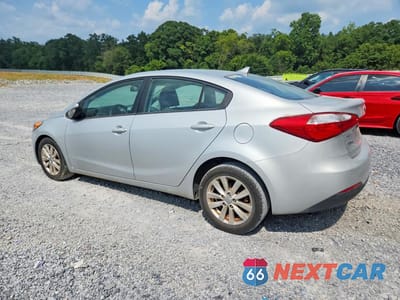 Drugie zdjęcie samochodu z przodu: 2016 KIA FORTE LX VIN:KNAFX4A65G5446252 - miniatura