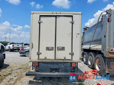 Zdjęcie 6 z 12 samochodu: 2017 CHEVROLET EXPRESS REFRIGERATED BOX TRUCK VIN:1GB0GRFF0H1336334 - miniatura