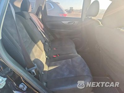 Zdjęcie 10 z 12 samochodu: 2015 NISSAN ROGUE S VIN:KNMAT2MV8FP527961 - miniatura