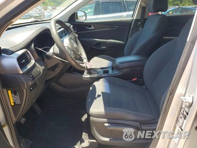 Zdjęcie 7 z 13 samochodu: 2016 KIA SORENTO LX VIN:5XYPG4A34GG123959 - miniatura