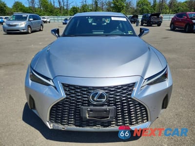 Piąte zdjęcie samochodu w środku: 2021 LEXUS IS 300 VIN:JTHA81F29M5045358 - miniatura