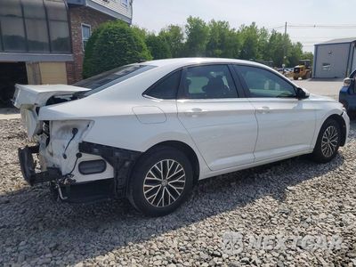 Trzecie zdjęcie samochodu z tyłu: 2020 VOLKSWAGEN JETTA S VIN:3VWCB7BU9LM066786 - miniatura