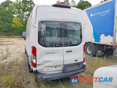 Zdjęcie 6 z 13 samochodu: 2021 FORD TRANSIT 350 DELIVERY VAN VIN:1FTBW3X8XMKA74055 - miniatura