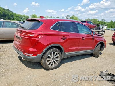 Trzecie zdjęcie samochodu z tyłu: 2019 LINCOLN MKC RESERVE VIN:5LMCJ3D97KUL20490 - miniatura