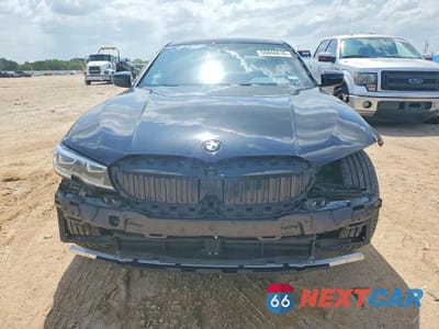 Piąte zdjęcie samochodu w środku: 2020 BMW 330I VIN:3MW5R1J05L8B29018 - miniatura
