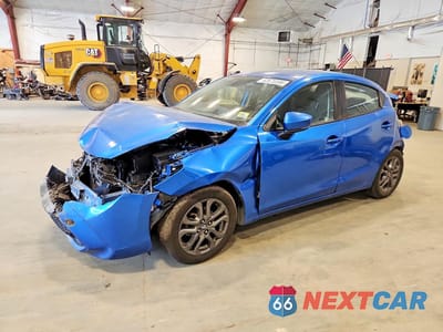 2019 TOYOTA YARIS 3MYDLBYV3KY508977 - główne zdjęcie licytacji z USA - miniatura