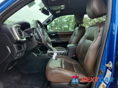 Zdjęcie 7 z 12 samochodu: 2016 TOYOTA TACOMA LIMITED VIN:3TMEZ5CNXGM020196 - miniatura