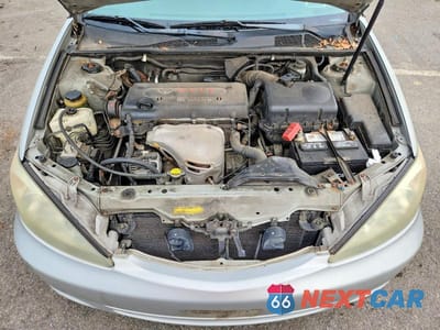 Zdjęcie 11 z 12 samochodu: 2002 TOYOTA CAMRY LE VIN:4T1BE32K22U092570 - miniatura