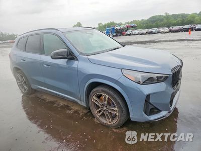 Czwarte zdjęcie samochodu z boku: 2025 BMW X1 M35I VIN:WBX13EF05S5279387 - miniatura