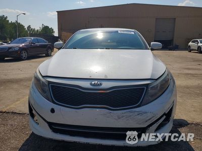 Piąte zdjęcie samochodu w środku: 2015 KIA OPTIMA LX VIN:KNAGM4A73F5547021 - miniatura