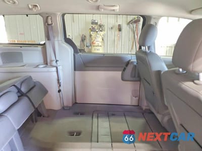 Zdjęcie 11 z 13 samochodu: 2008 CHRYSLER TOWN & COUNTRY TOURING VIN:2A8HR54P68R818968 - miniatura
