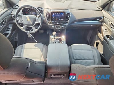 Zdjęcie 8 z 12 samochodu: 2023 CHEVROLET TRAVERSE LT VIN:1GNERGKW9PJ293379 - miniatura