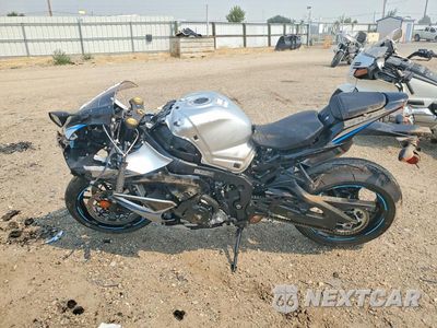 Trzecie zdjęcie samochodu z tyłu: 2025 SUZUKI GSX-R1000 VIN:JS1DM11B8S7100363 - miniatura