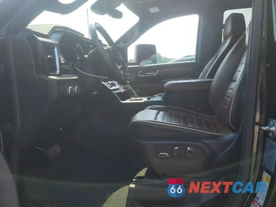 Zdjęcie 7 z 12 samochodu: 2025 GMC SIERRA K2500 DENALI ULTIMATE VIN:1GT4UXEY3SF288481 - miniatura