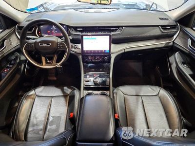 Zdjęcie 8 z 13 samochodu: 2022 JEEP GRAND CHEROKEE LIMITED VIN:1C4RJHBG3N8576641 - miniatura