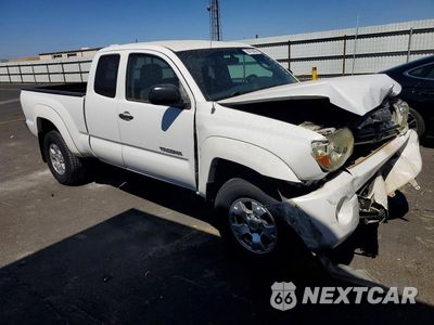 Czwarte zdjęcie samochodu z boku: 2005 TOYOTA TACOMA PRERUNNER ACCESS CAB VIN:5TETU62N75Z041911 - miniatura